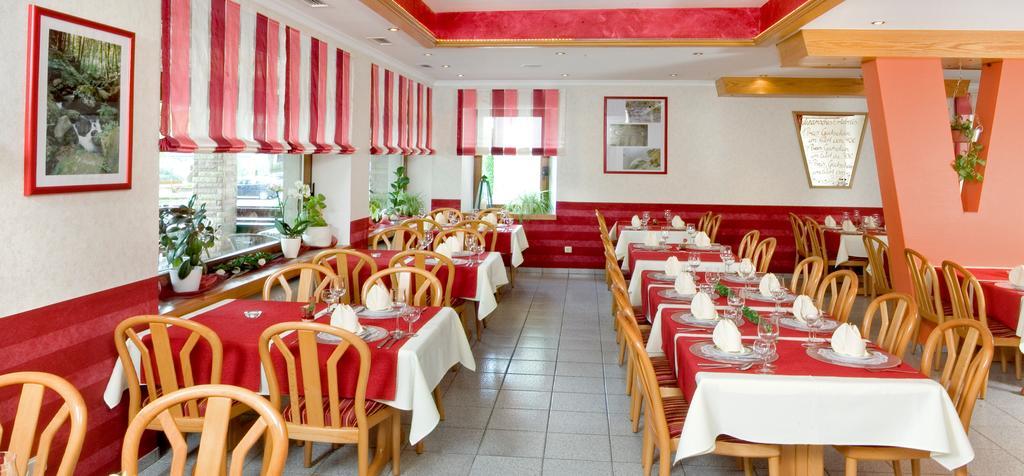 Hotel Hauer Bollendorf Buitenkant foto